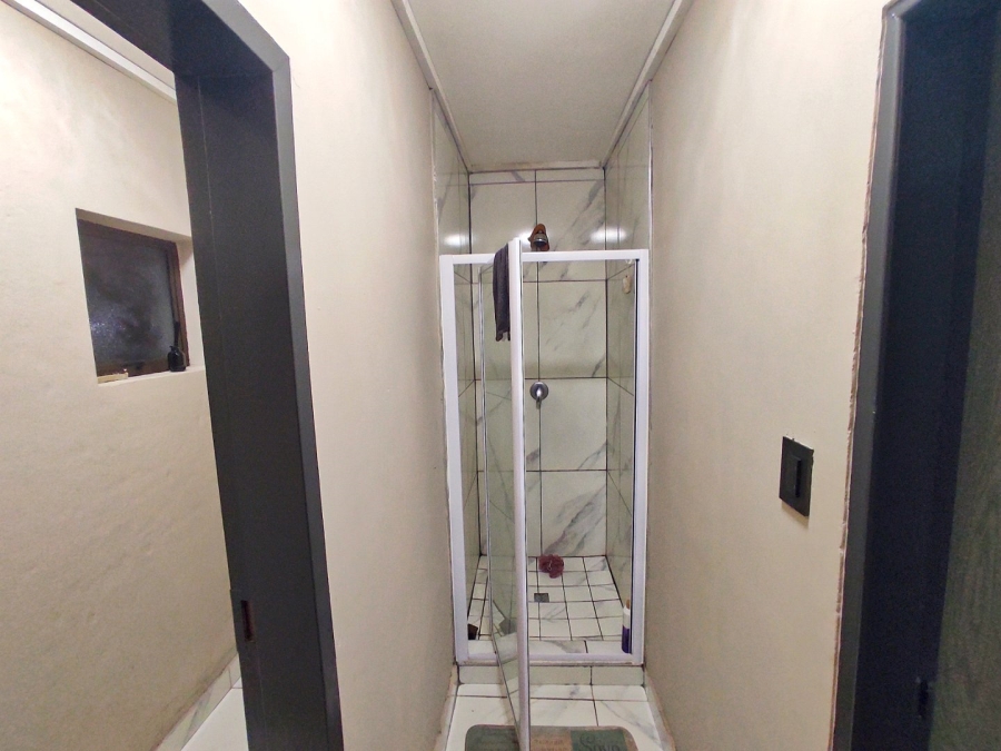 6 Bedroom Property for Sale in Sasolburg Ext 5 Free State